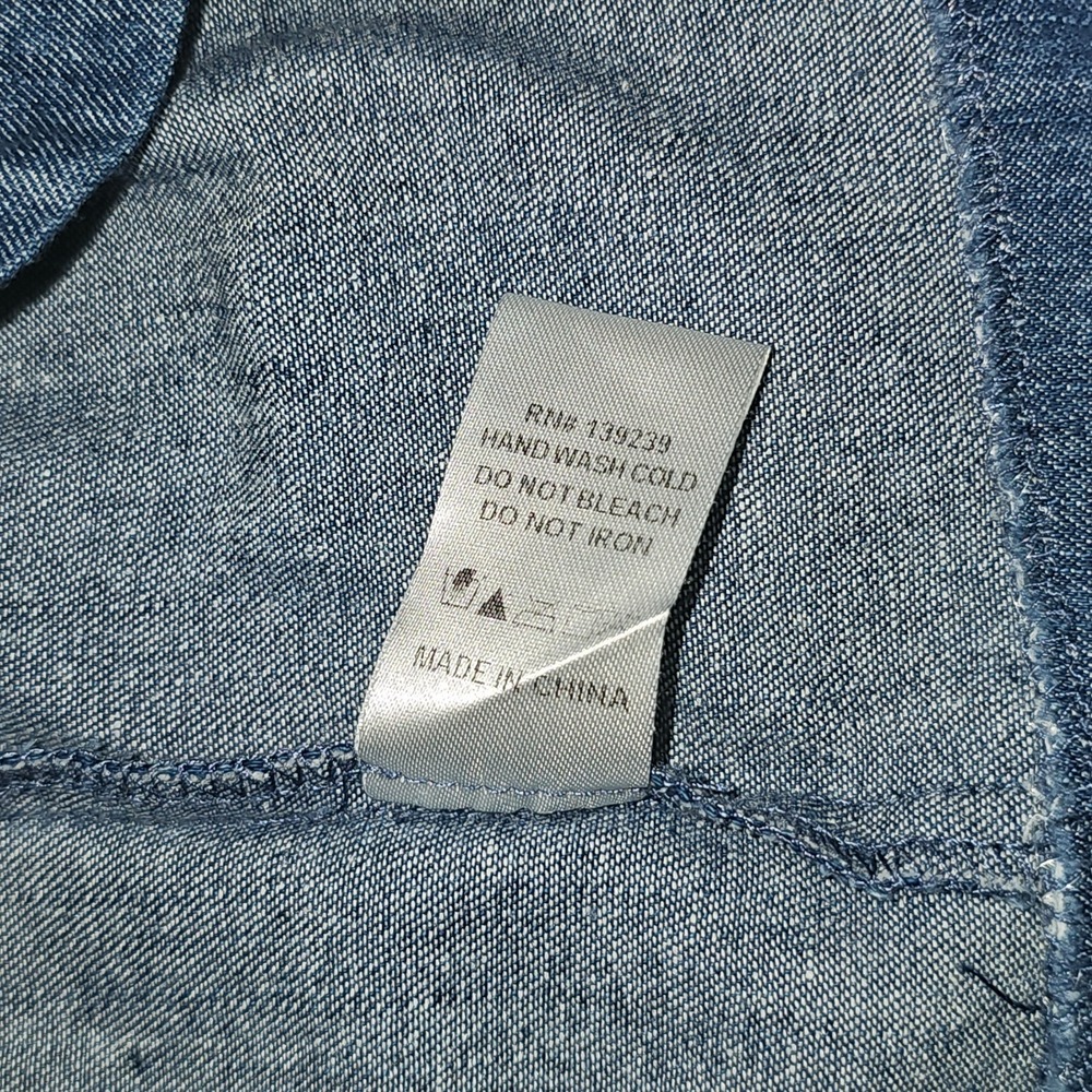 Pomander Place Chambray Claiborne Dress Ruffle Neck Gold Button Medium Size S - Picture 14 of 15